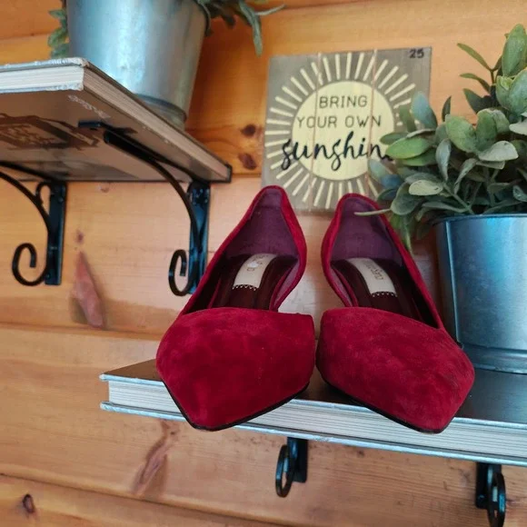 Franco Sarto Tana Red Suede Leather Pointed Toe Heel Pump Half D'Orsay Size 6 M - Picture 5 of 10